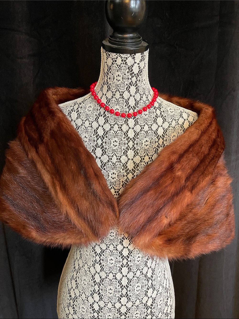 Vintage-1940-1950 Mink Fur Stole Wrap - Picture 9 of 16